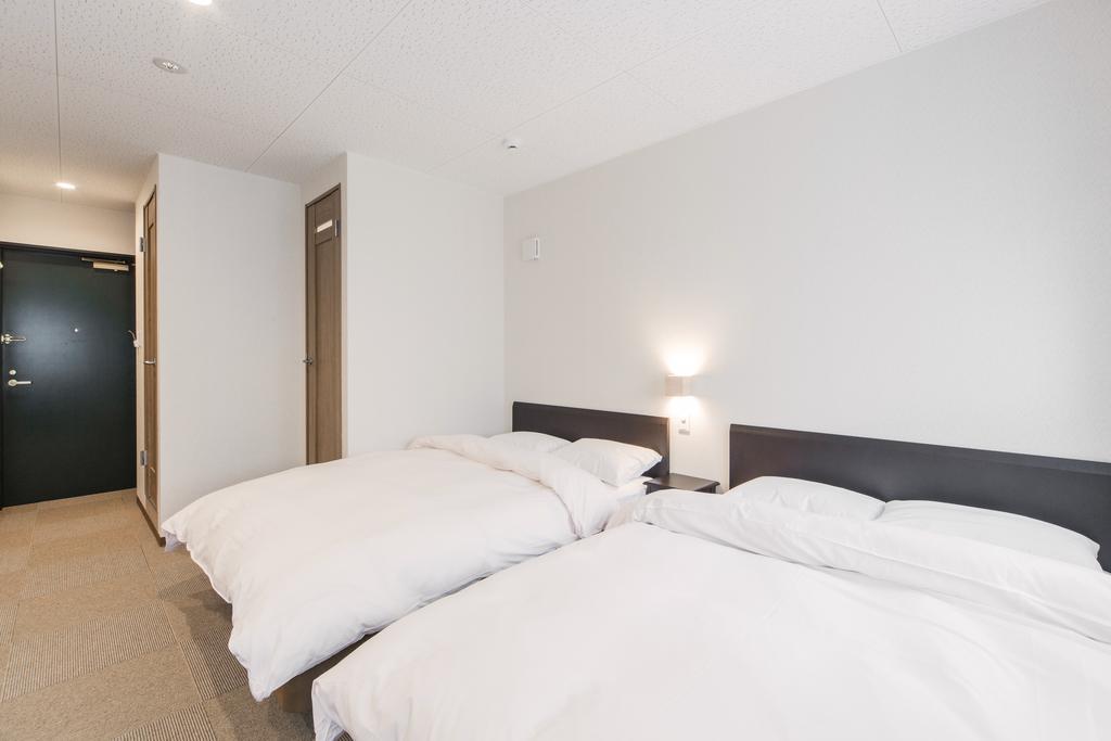 Shijo Omiya And